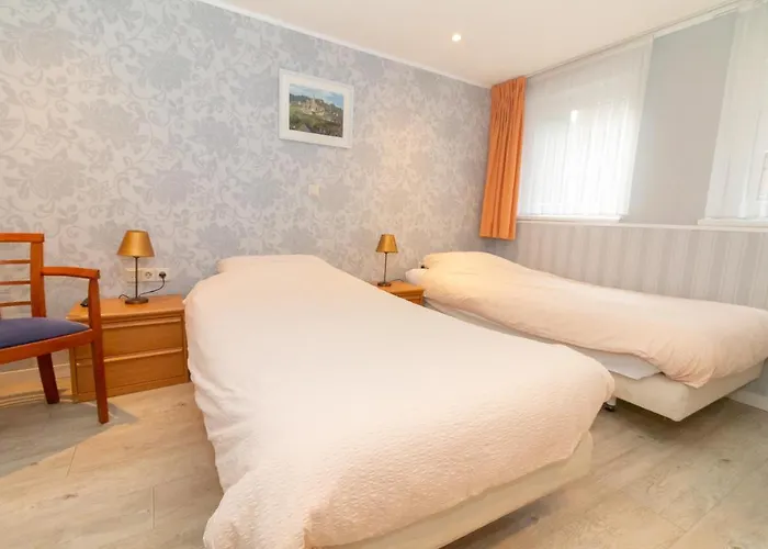 Hotel Het Anker Valkenburg (South Holland)