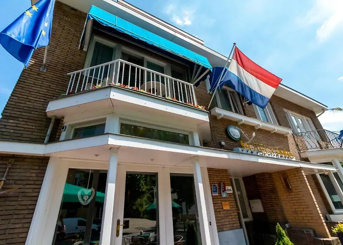 Het Anker فندق 3*